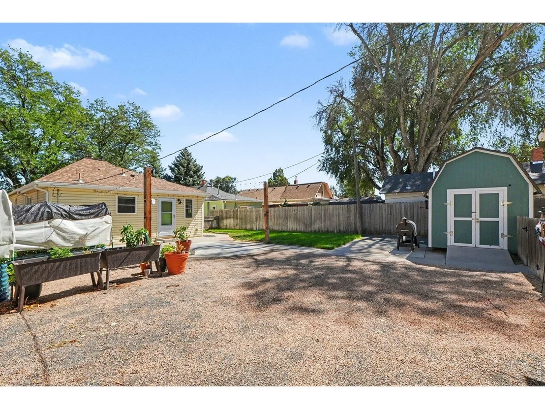 Photo of 222 Maple Ave