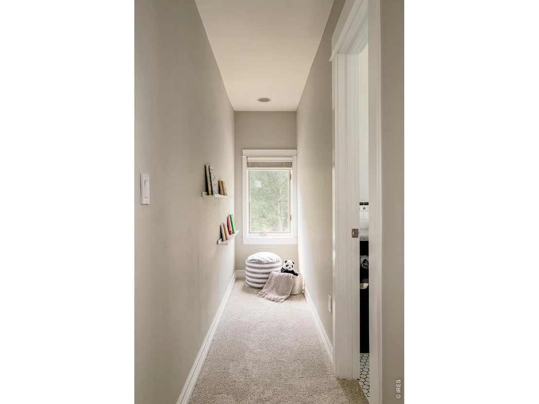 Photo of 1550 Poplar Ave