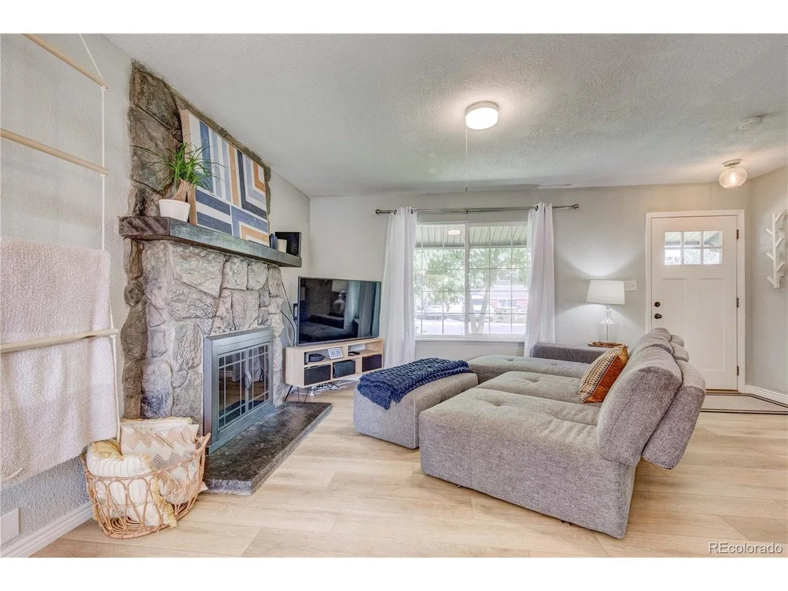 Photo of 1300 Solana Dr