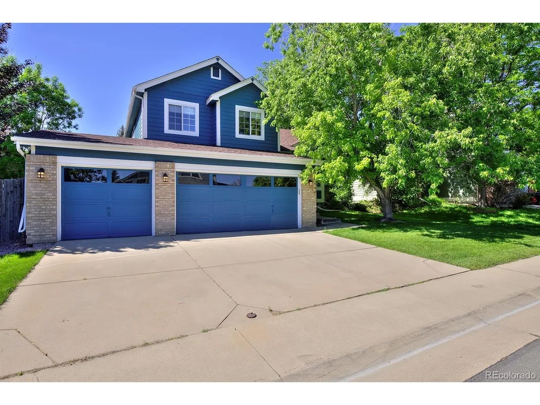 Photo of 372 Oak Ln