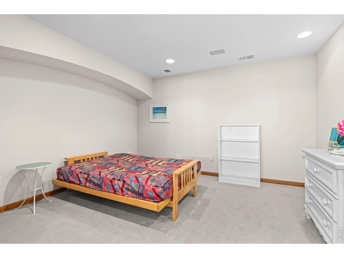 Photo of 716 Brook Rd