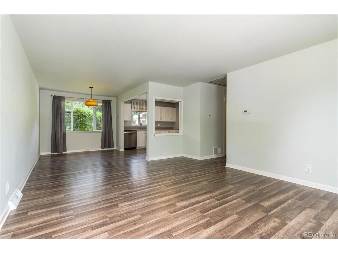 Photo of 255 Beryl Way