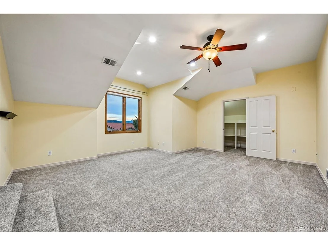 Photo of 3366 Red Tree Pl
