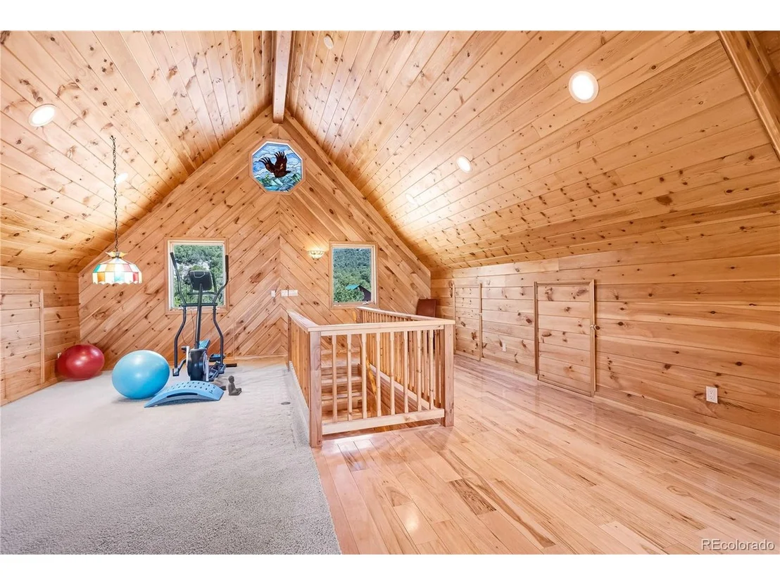 Photo of 1135 Ogden Loop