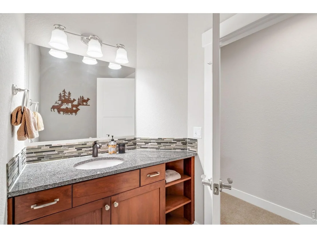Photo of 1115 Waterfall St