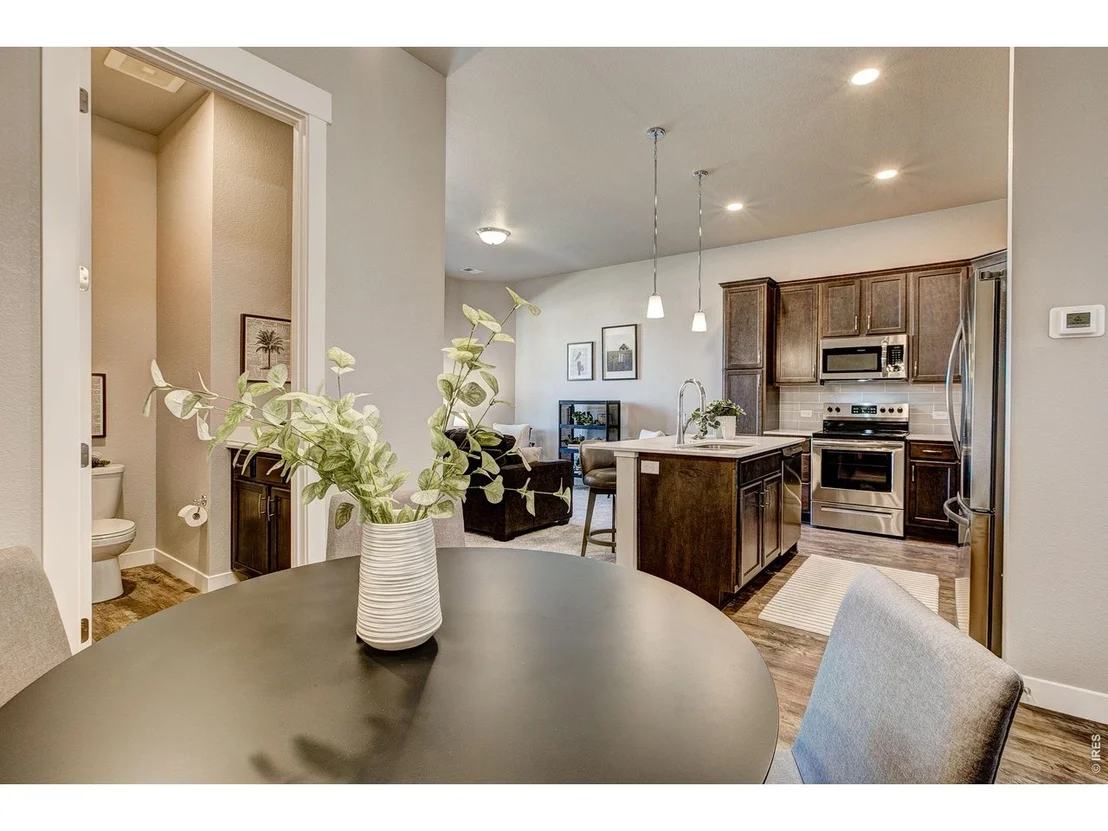Photo of 6796 Maple Leaf Dr