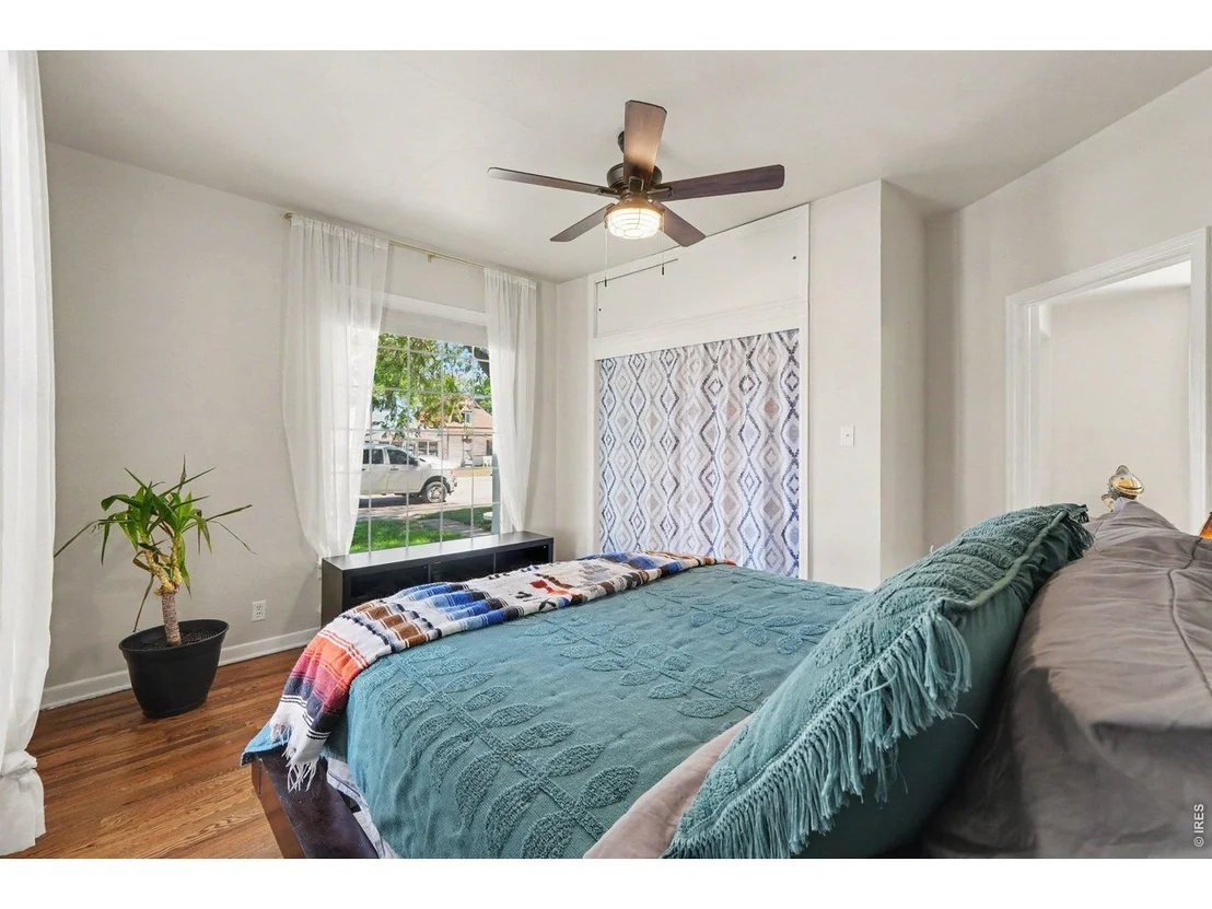 Photo of 222 Maple Ave