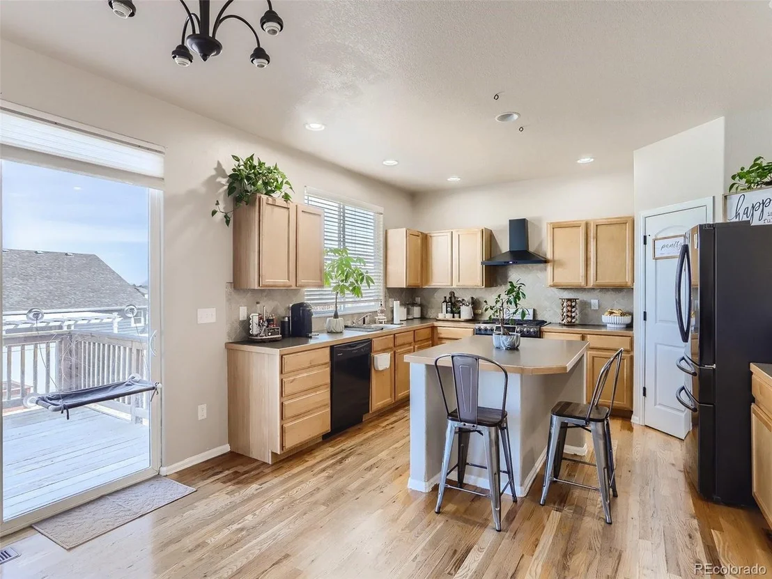 Photo of 307 Honeysuckle Way
