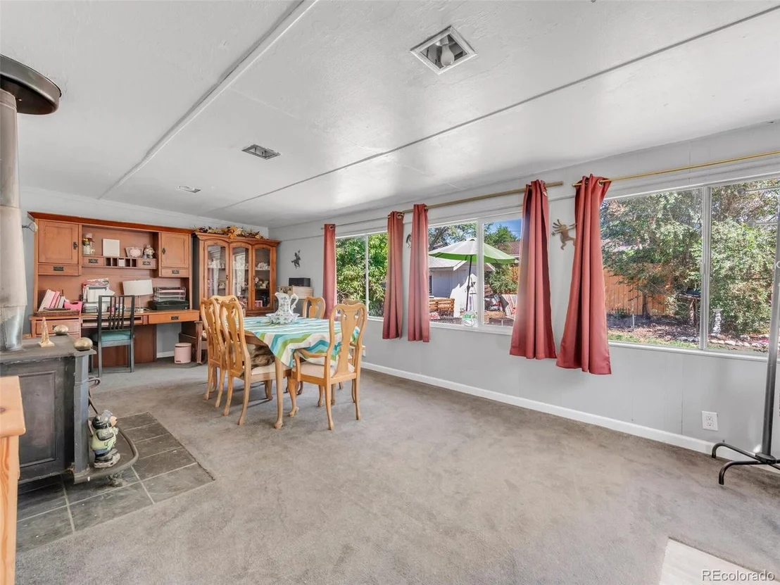 Photo of 8520 Franklin Dr
