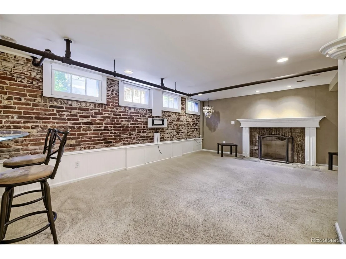Photo of 428 Colorado Blvd
