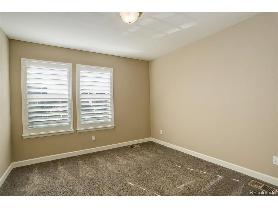 Photo of 13717 Ashgrove Cir