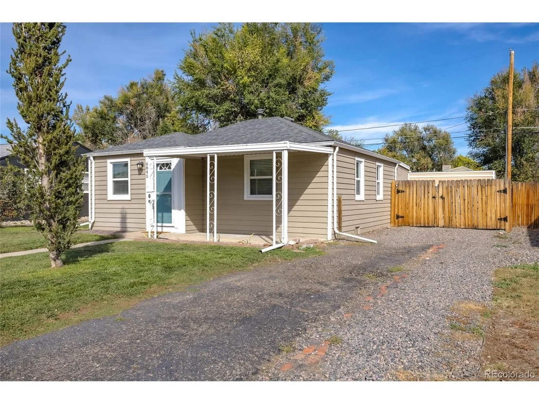 Photo of 6845 W 55th Pl