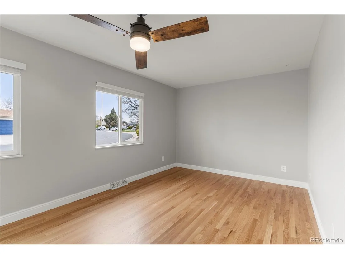 Photo of 11127 Clermont Dr