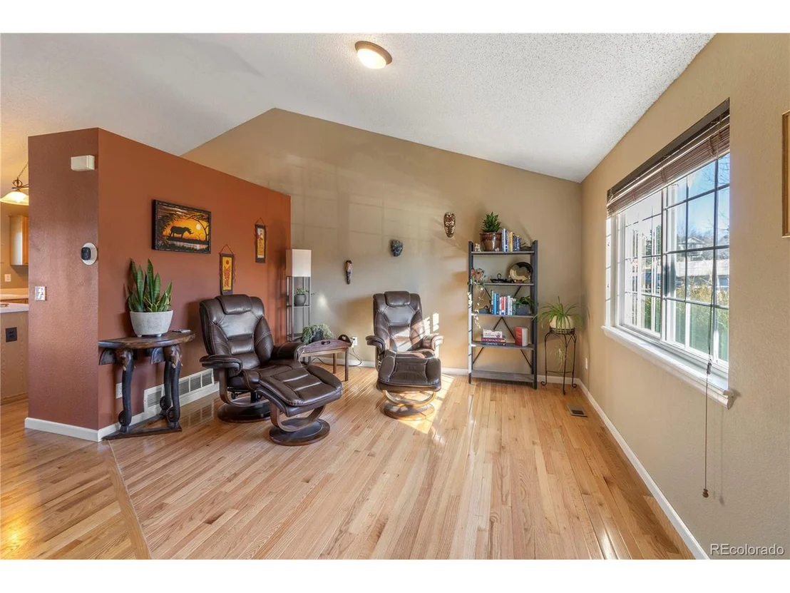 Photo of 11161 Tamarron Dr