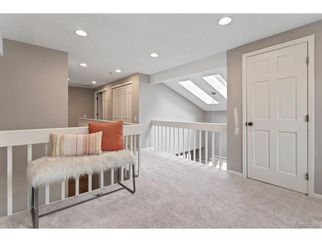 Photo of 8160 Flower Cir