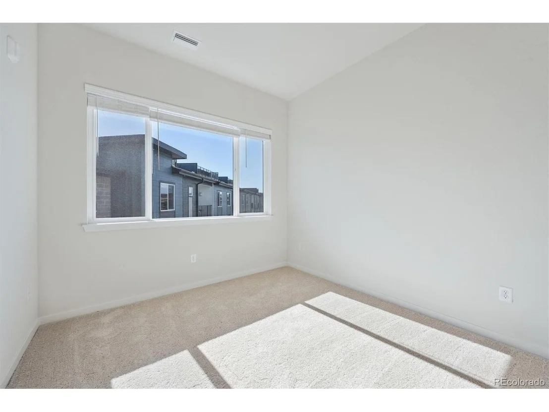 Photo of Unit 2406 at 485 Interlocken Blvd