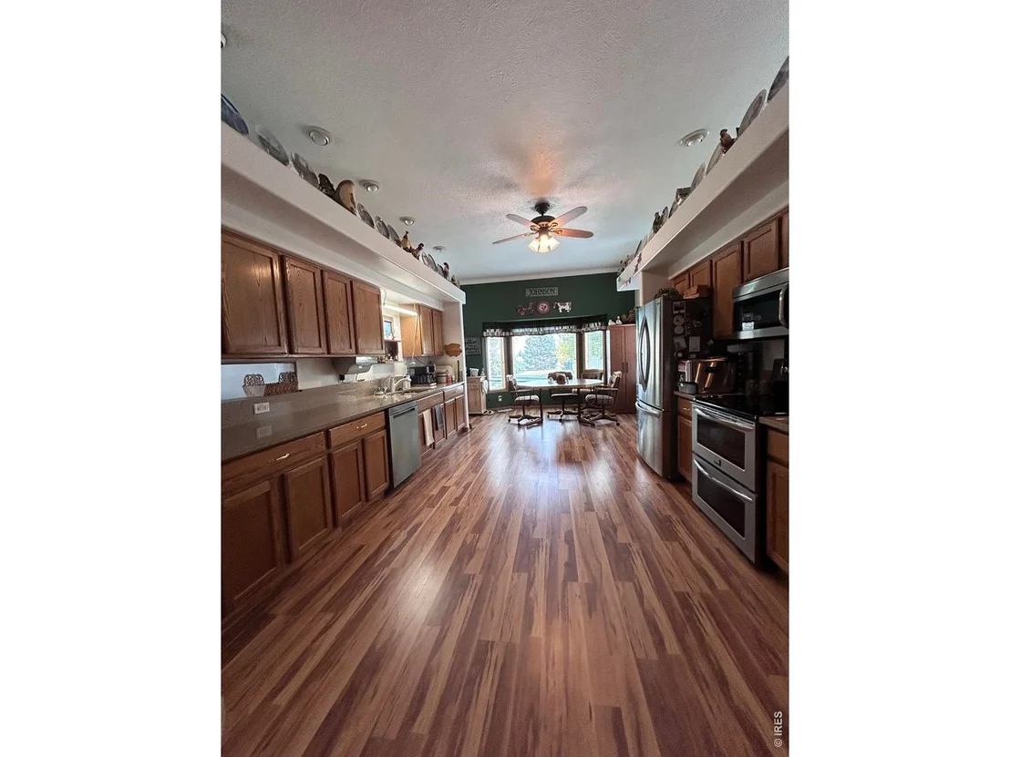 Photo of 717 3rd Ave