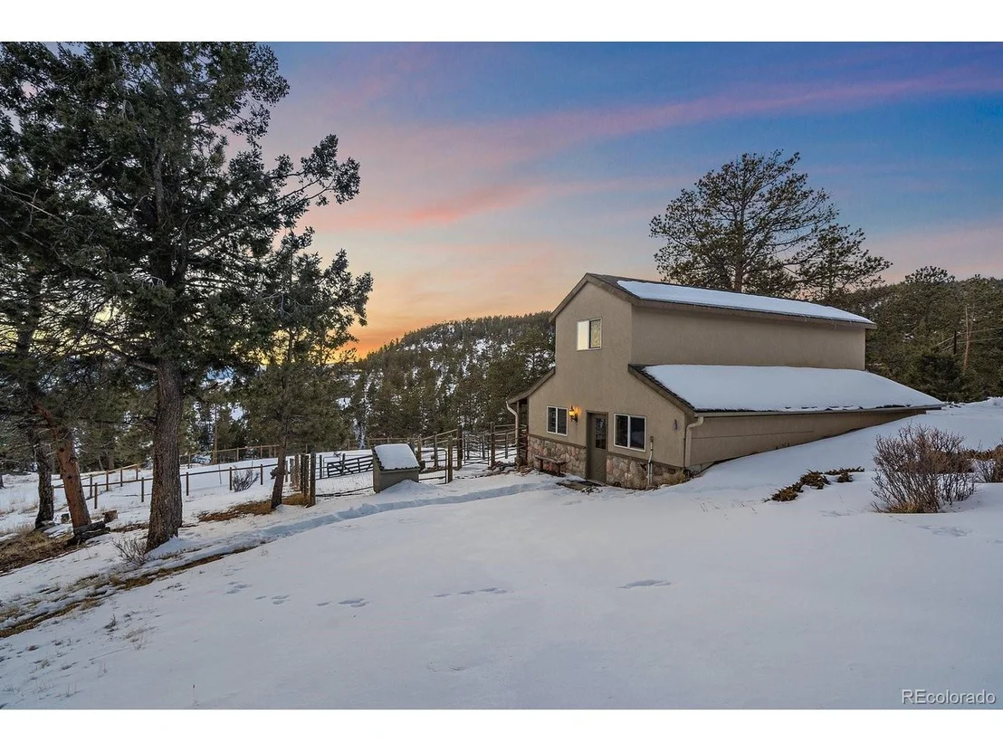 Photo of 13885 Pine Country Ln