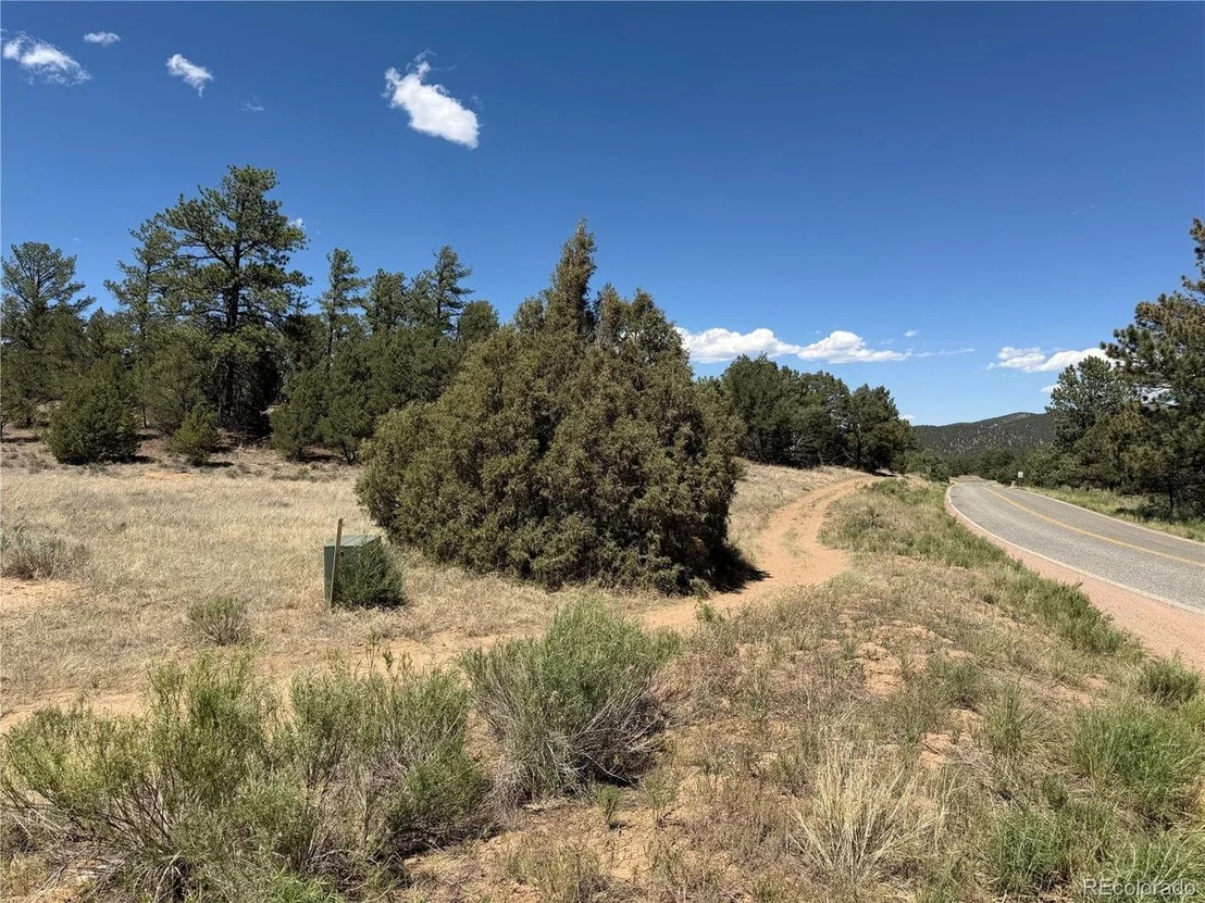 Photo of 520 W View Rd