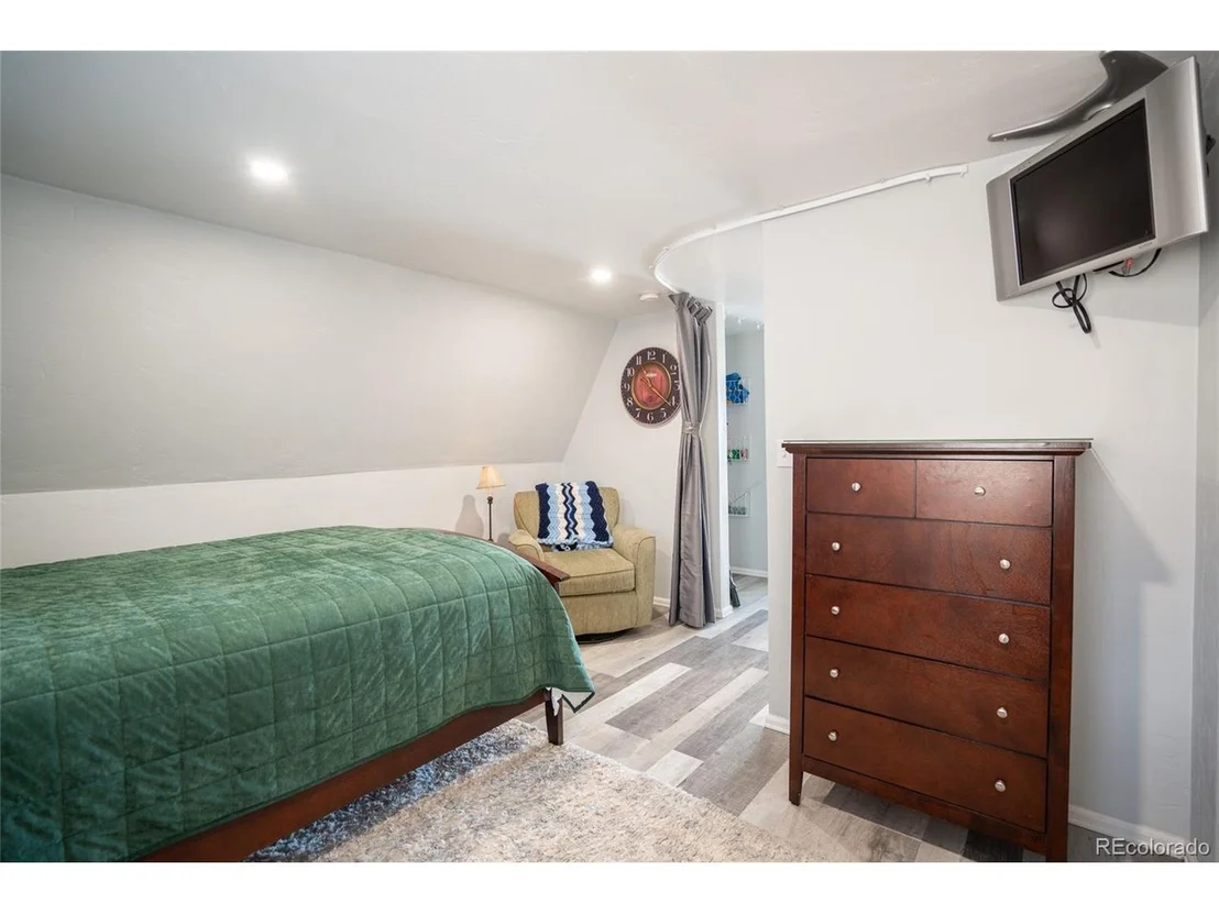 Photo of 331 Frenchman Rd