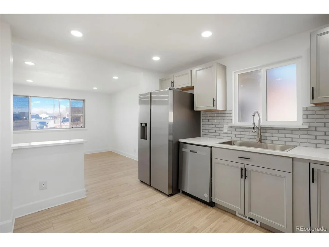 Photo of 7956 Joan Dr