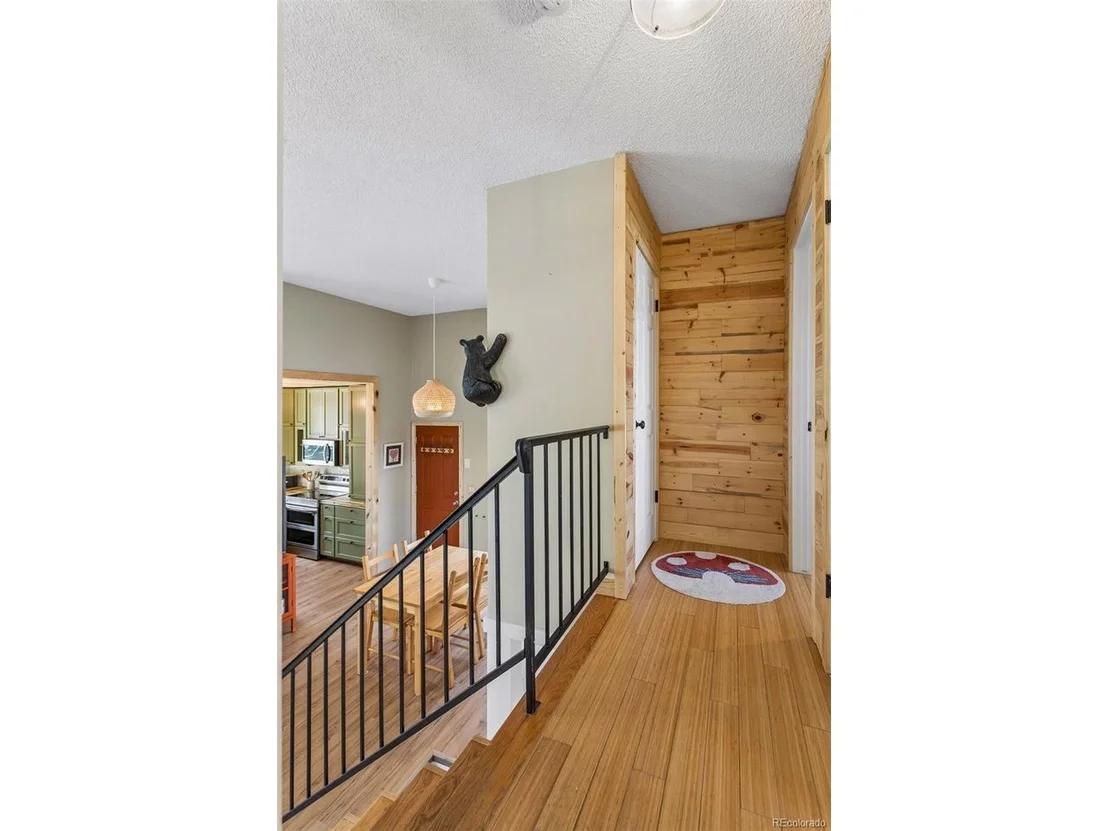 Photo of 409 W Lucerne Dr