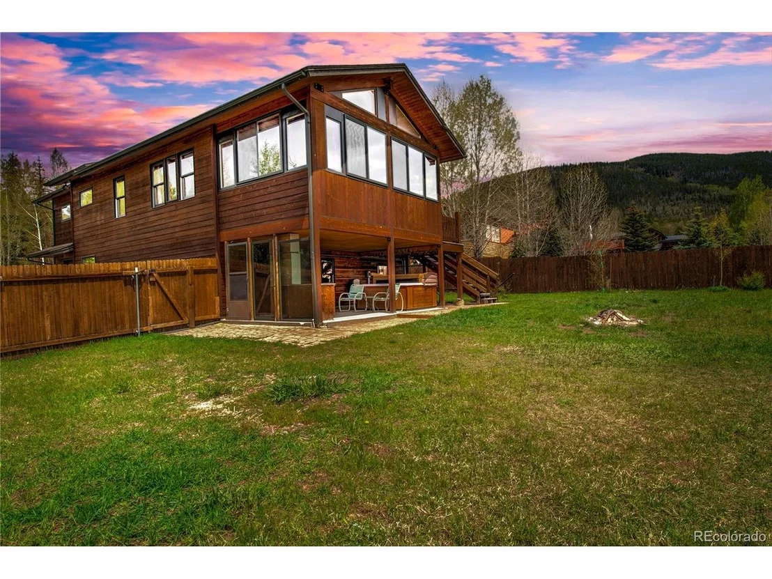 Photo of 196 Vail Cir