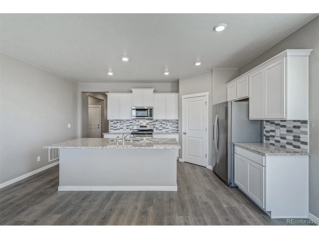 Photo of 4424 Garnet Way