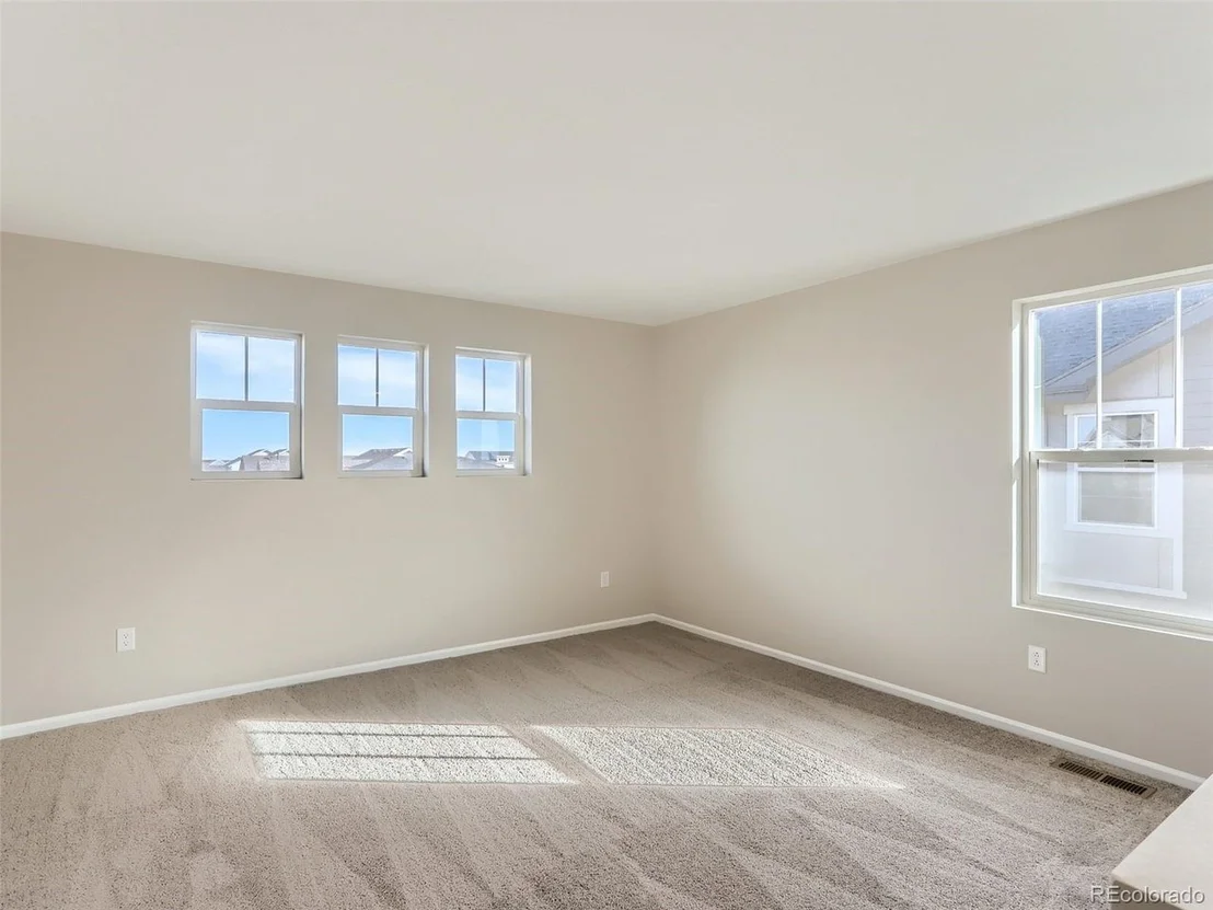 Photo of 12943 Crane River Dr
