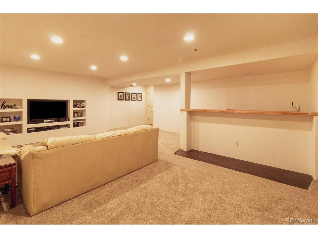 Photo of 305 Forest St