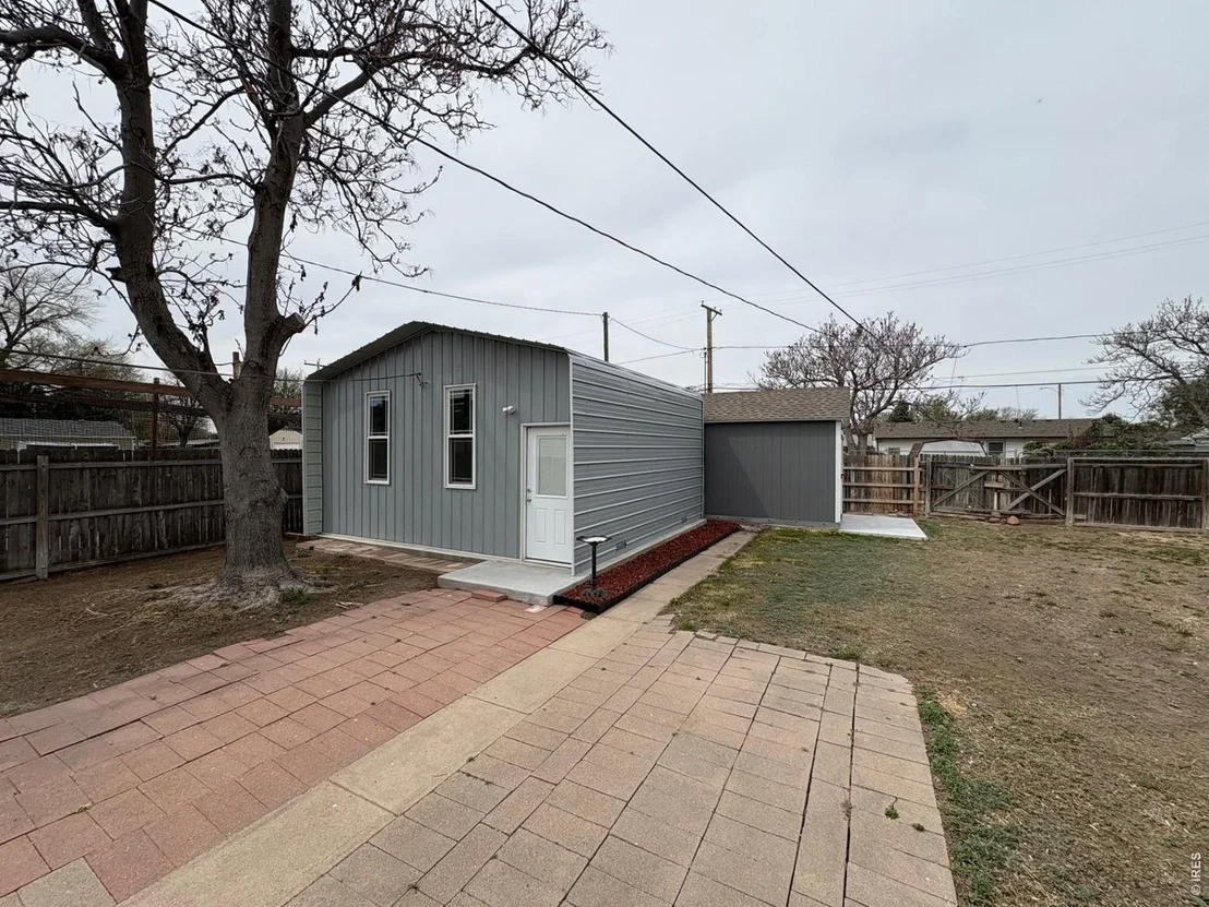 Photo of 337 Plainview Ave
