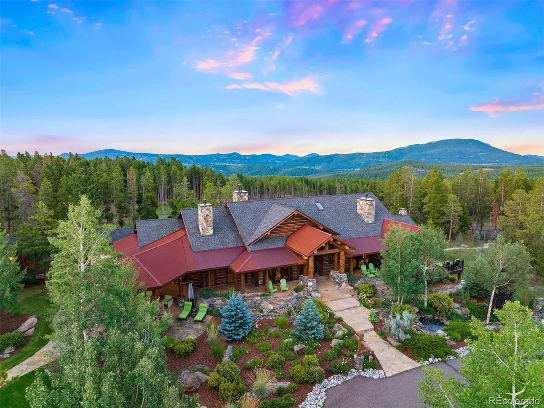 Photo of 9141 Mountain Ranch Rd