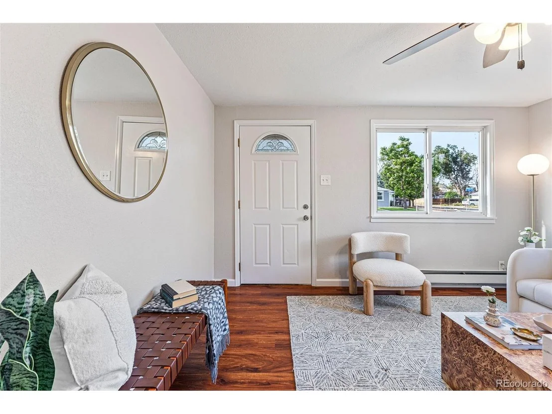 Photo of 6920 W 55th Pl