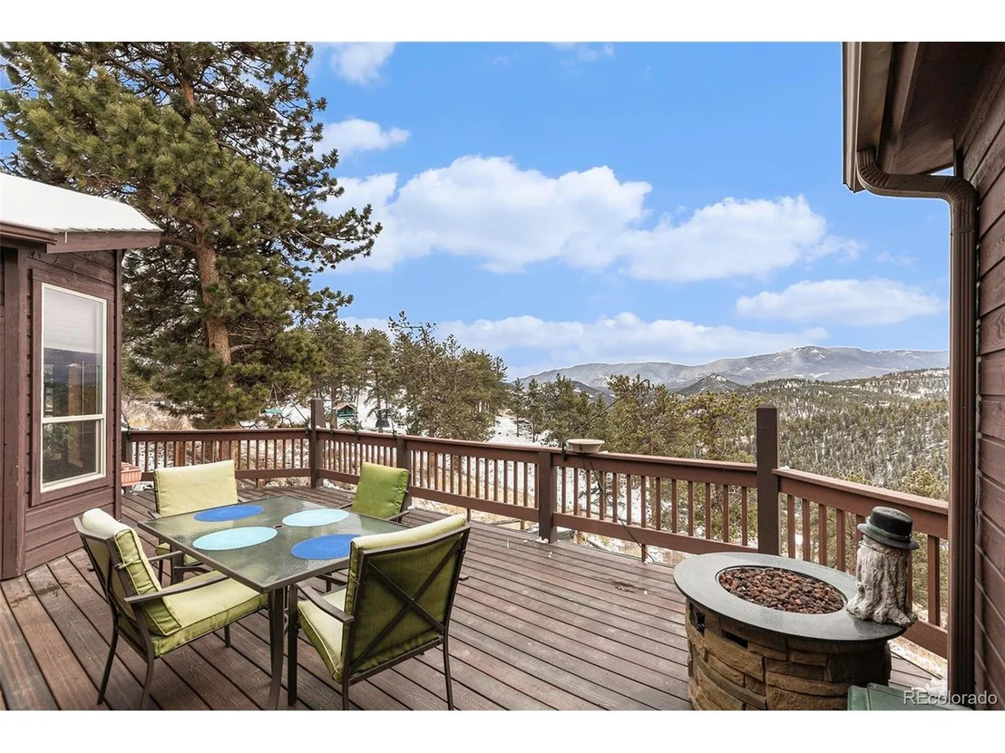 Photo of 299 Long Ridge Dr
