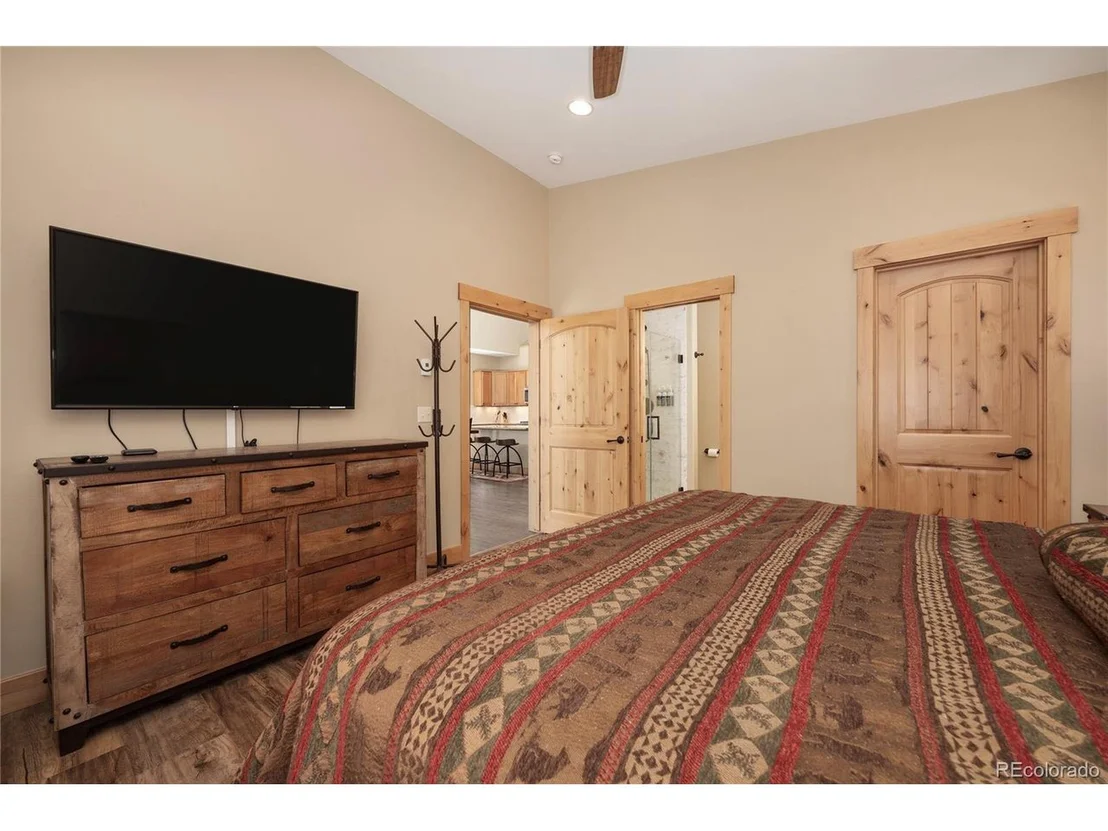 Photo of 205 Elk Ranch Rd