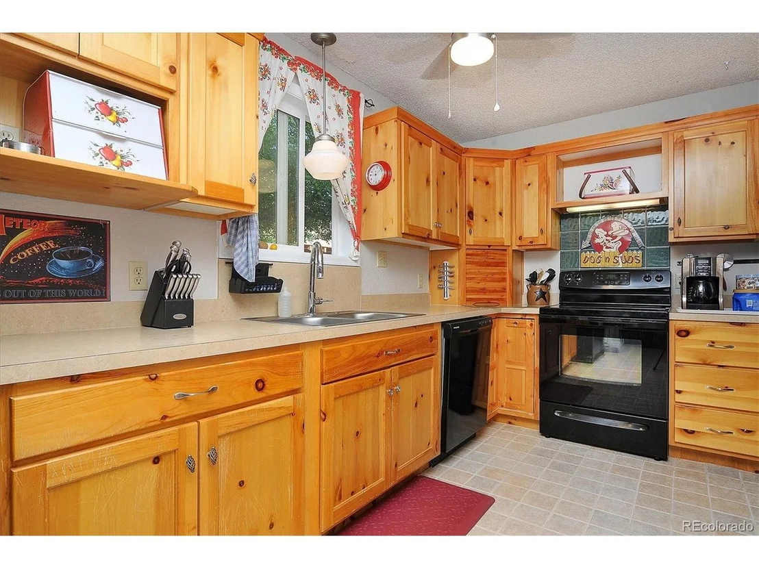 Photo of 159 Mesa Cir