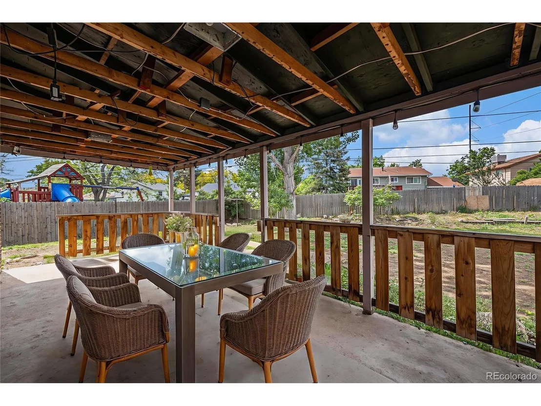 Photo of 760 Dean Dr