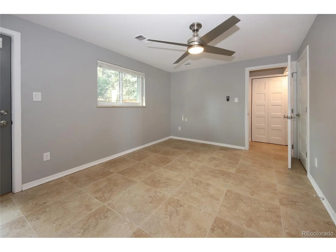 Photo of 1394 E Easter Cir