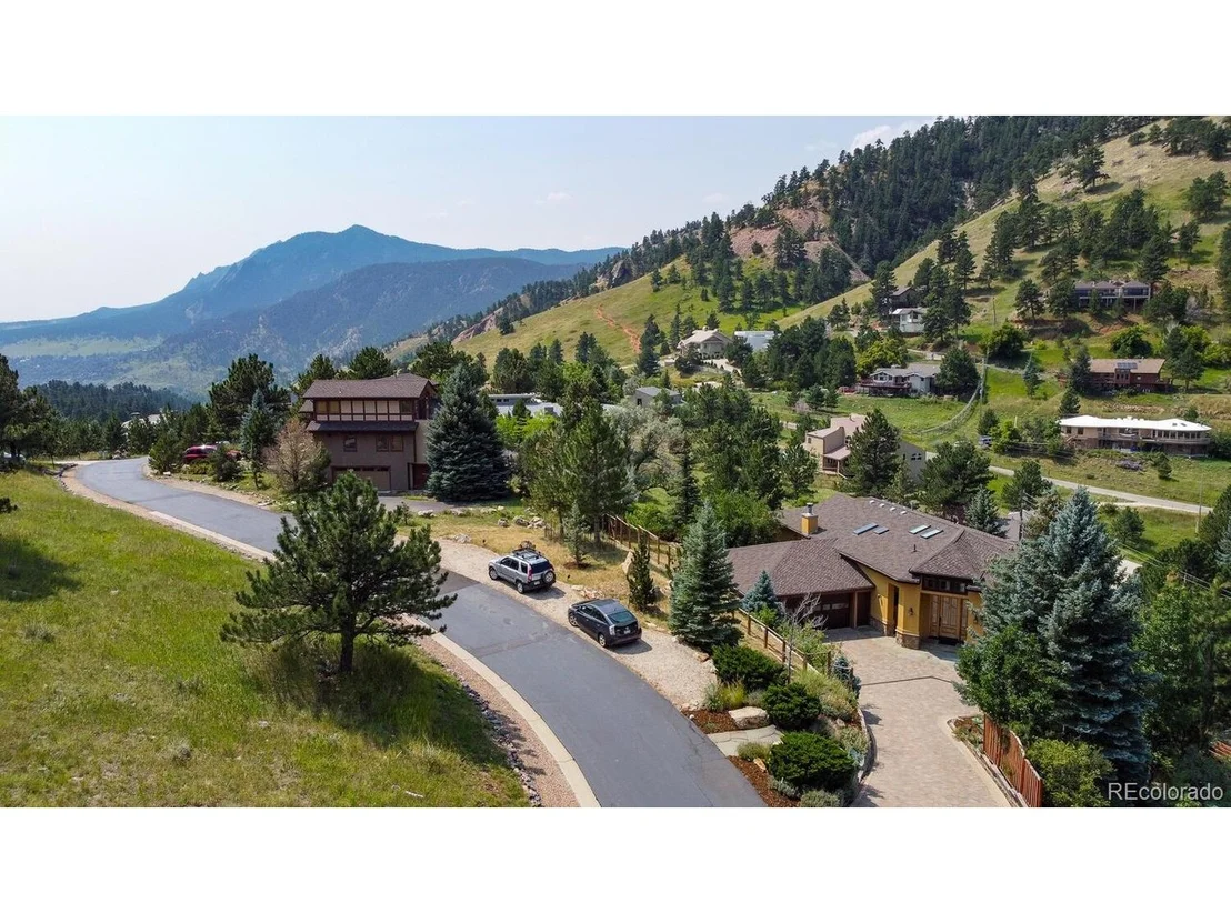 Photo of 177 Boulder View Ln