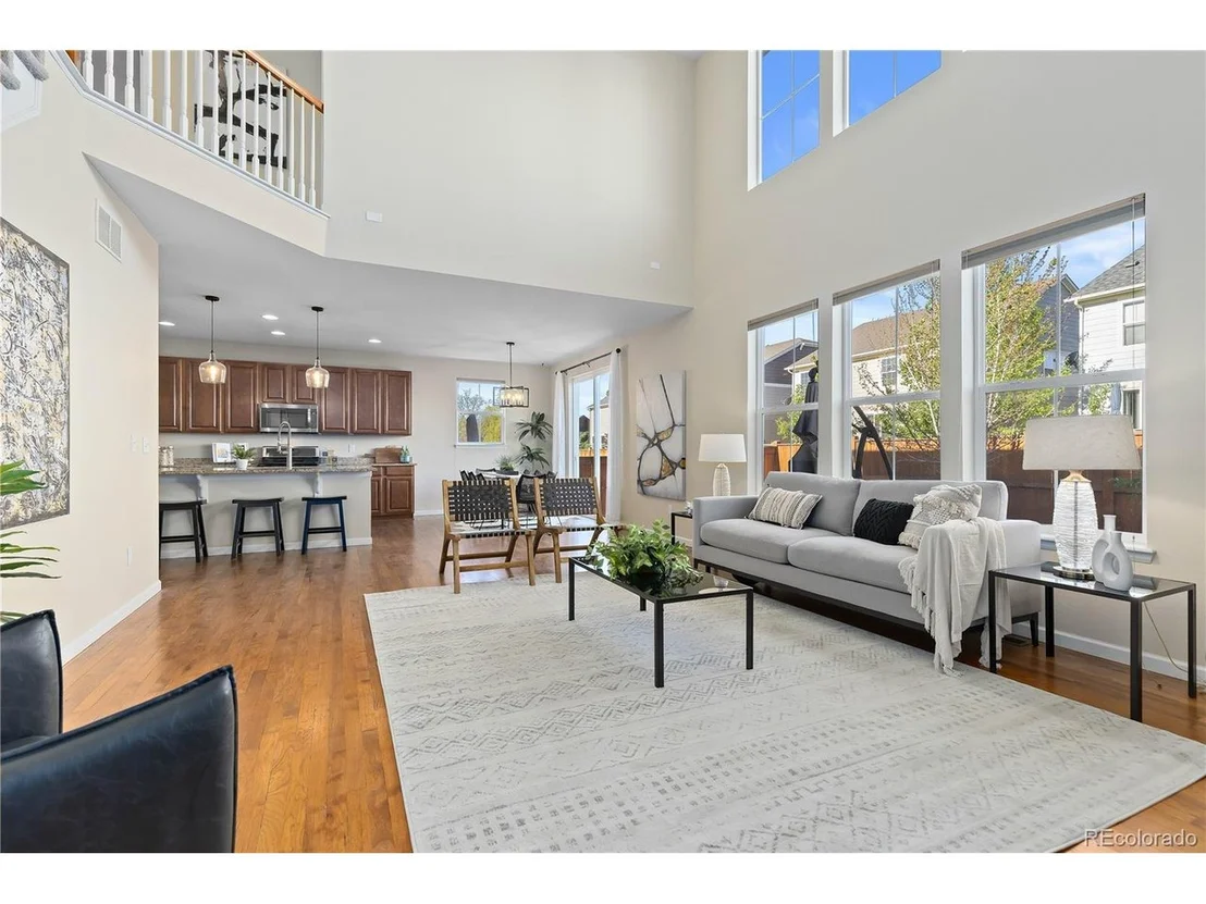 Photo of 381 Rainbow Ln