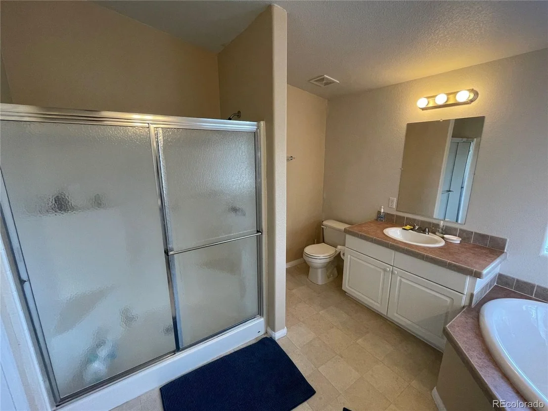 Photo of 663 Bellows Rd