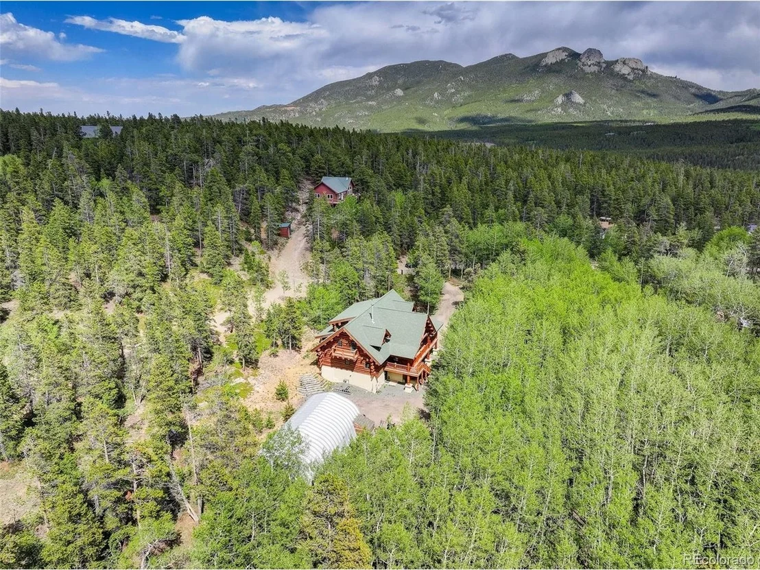 Photo of 261 Pine Dr