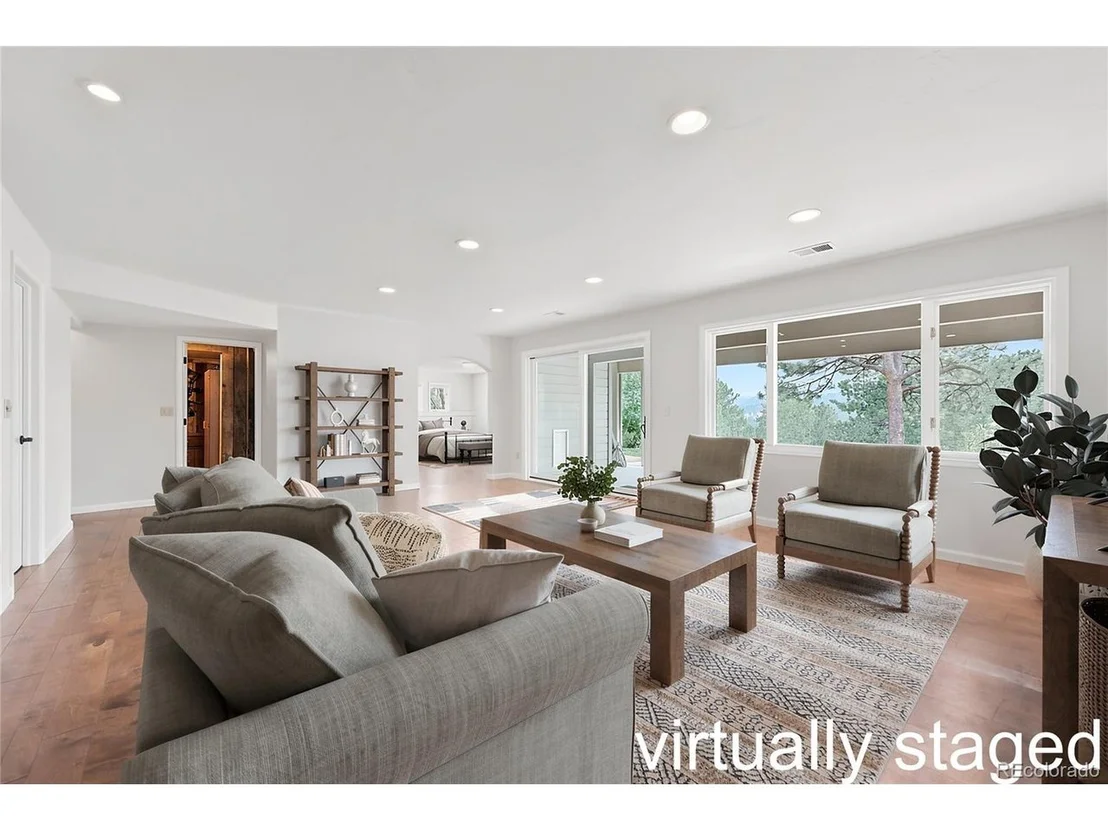 Photo of 2161 Torrey Pine Dr