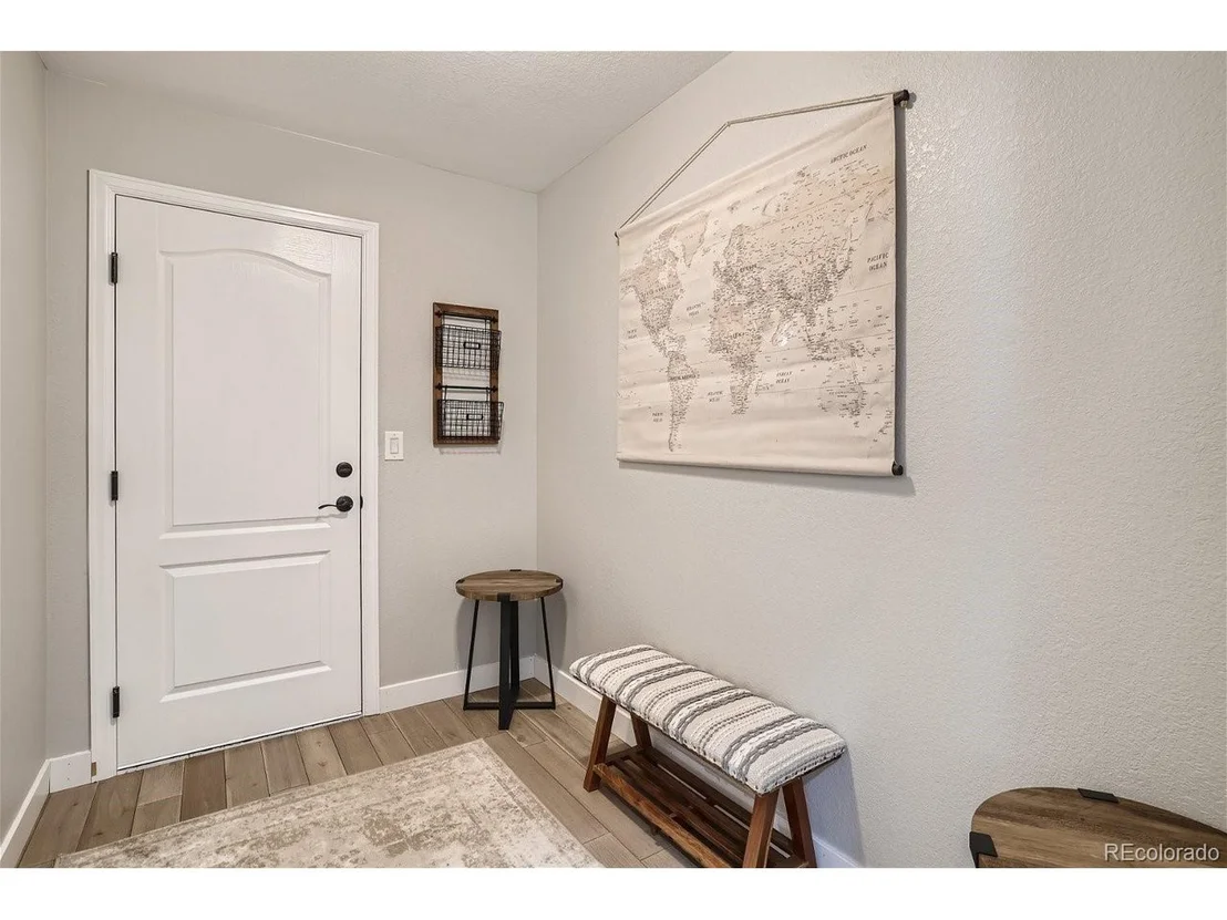 Photo of 42033 Colonial Trl