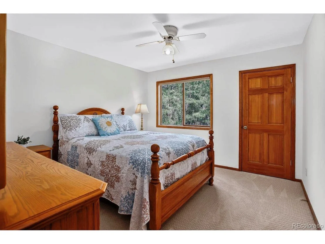 Photo of 1539 Bluebird Dr