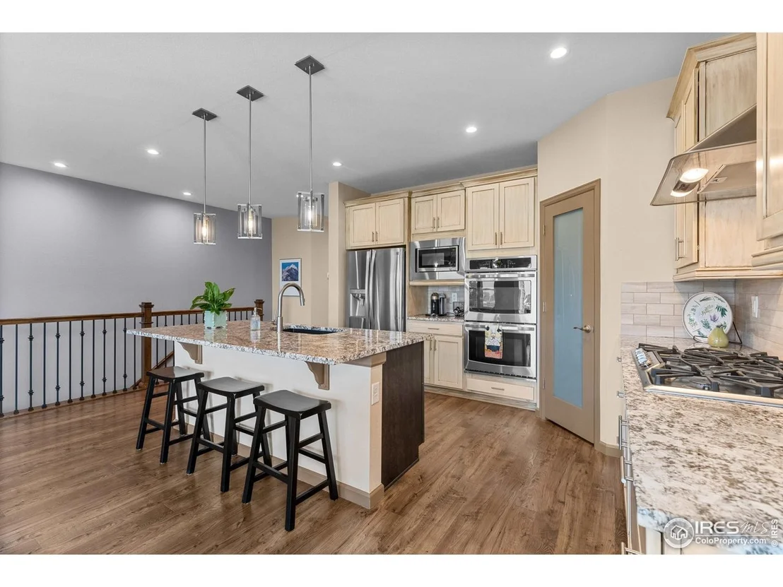 Photo of 4859 Maxwell Ave