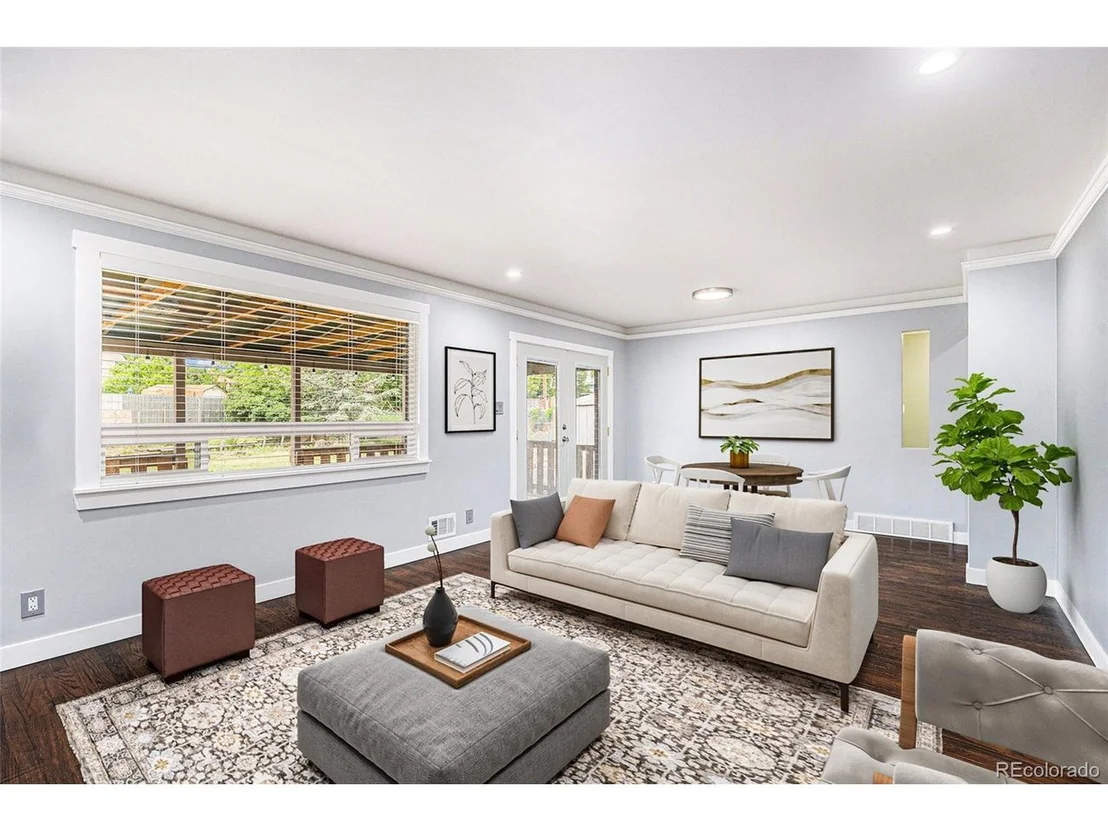 Photo of 760 Dean Dr