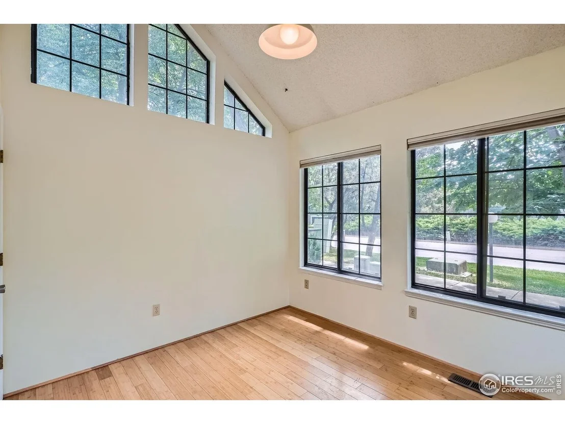 Photo of Unit D at 4767 White Rock Cir