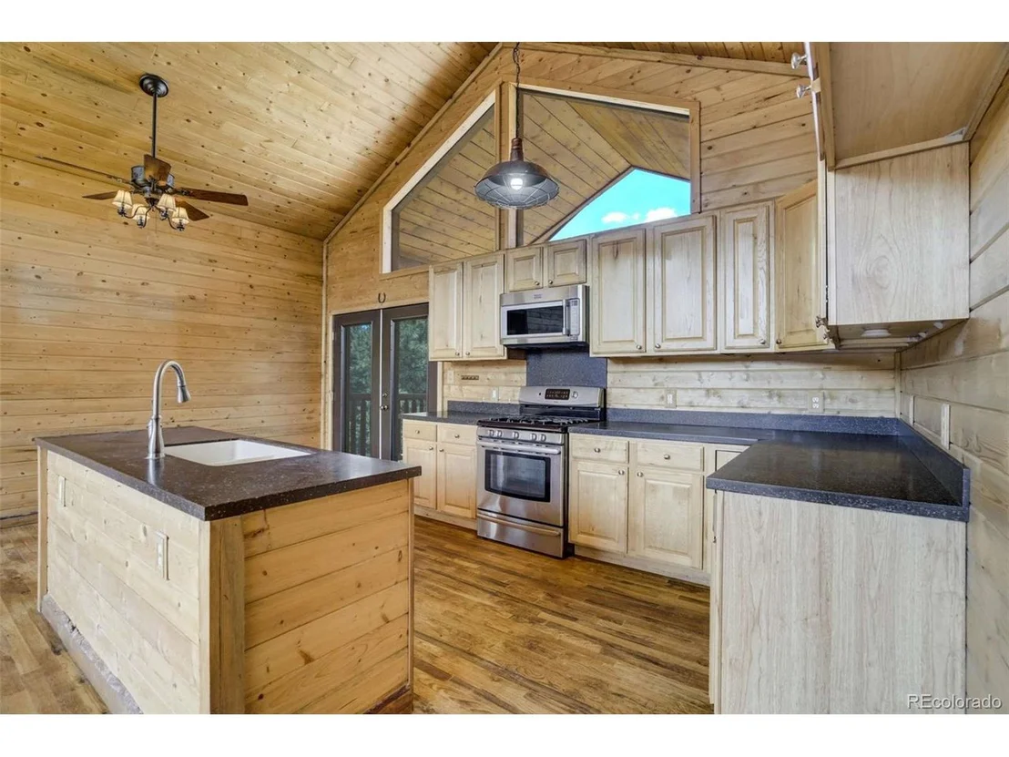 Photo of 70 Elk Cir
