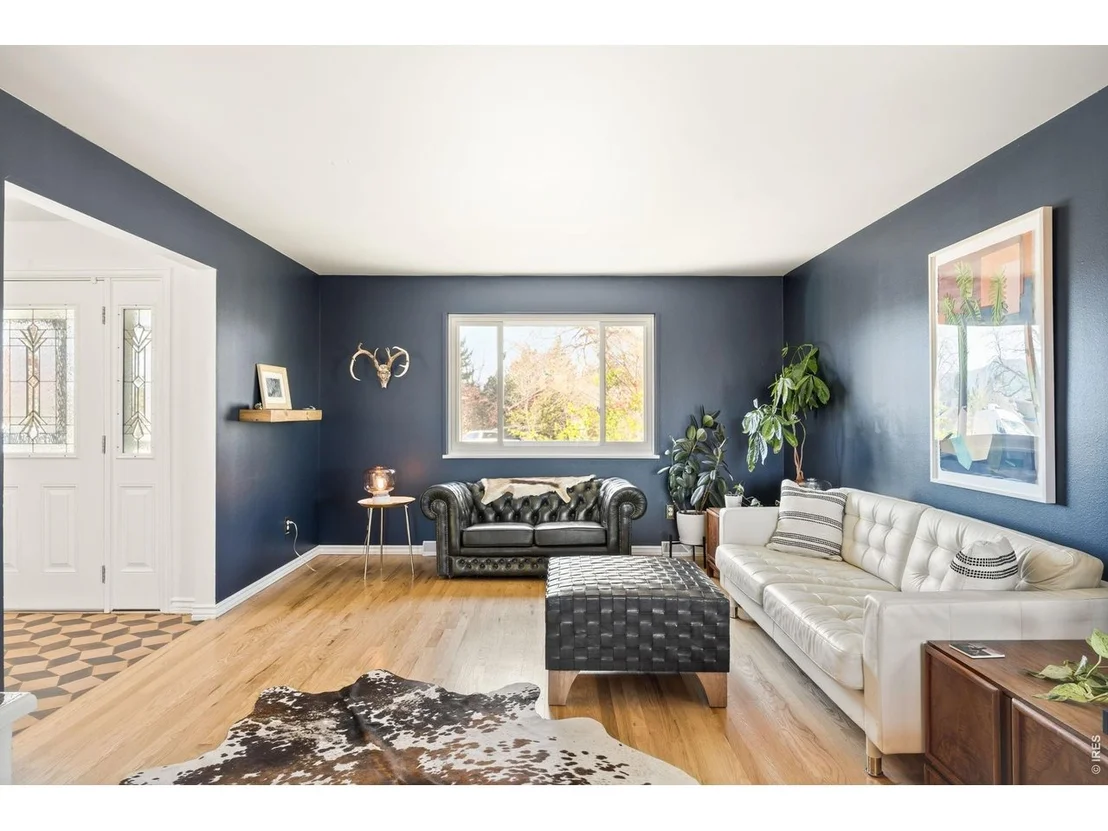 Photo of 4872 Earle Cir